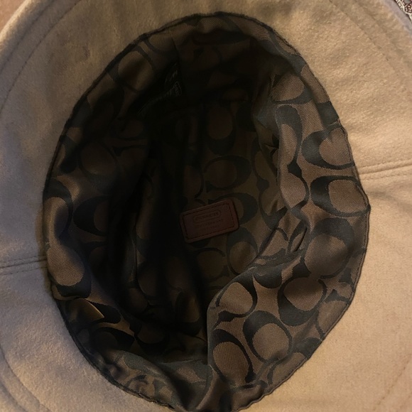 Coach wool tan bucket hat size M/L - Picture 2 of 4